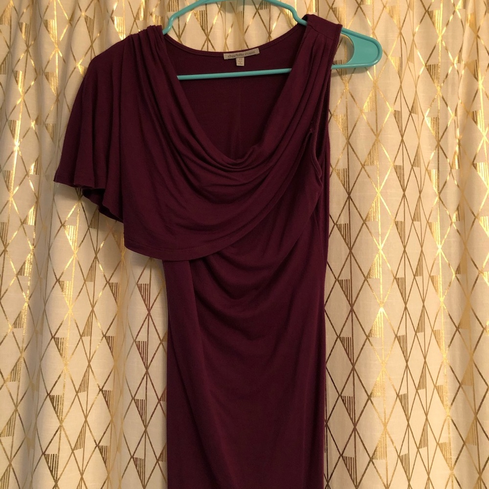 Charlotte Russe asymmetric top